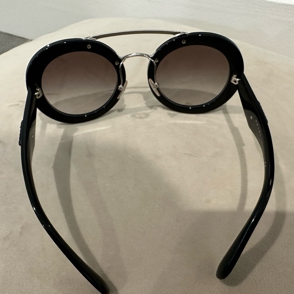 Prada Oversized Black Round Sunglasses with large logo on sides - Picture 6 of 8